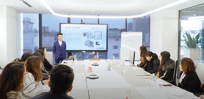 Bác sĩ Phạm Hồng Đức vinh dự là diễn giả buổi họp mặt CLB các bác sĩ sử dụng mắc cài Damon lần I 3