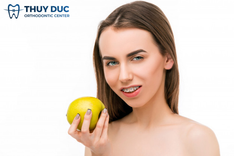 Chăm sóc răng miệng sai cách 1