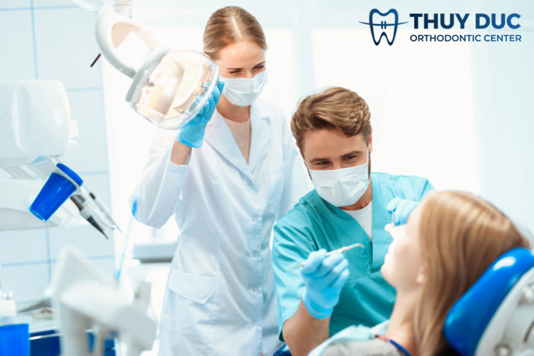 Giai đoạn 2: Vệ sinh răng miệng, điều trị các bệnh lý khác 1 Giai đoạn 2: Vệ sinh răng miệng, điều trị các bệnh lý khác 1