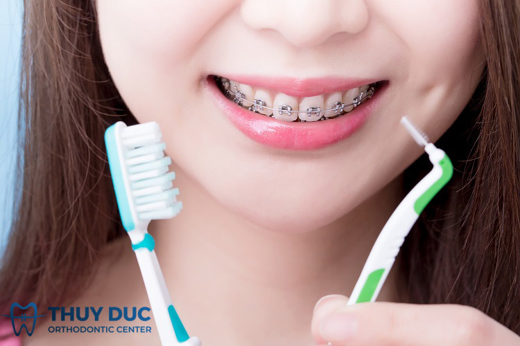 Chăm sóc răng miệng đúng cách 1 Chăm sóc răng miệng đúng cách 1
