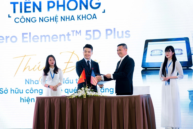 Nha khoa Thúy Đức - Nha khoa đầu tiên tại Đông Nam Á sở hữu công nghệ iTero Element 5D Plus tại Đông Nam Á 2 Nha khoa Thúy Đức - Nha khoa đầu tiên tại Đông Nam Á sở hữu công nghệ iTero Element 5D Plus tại Đông Nam Á 2