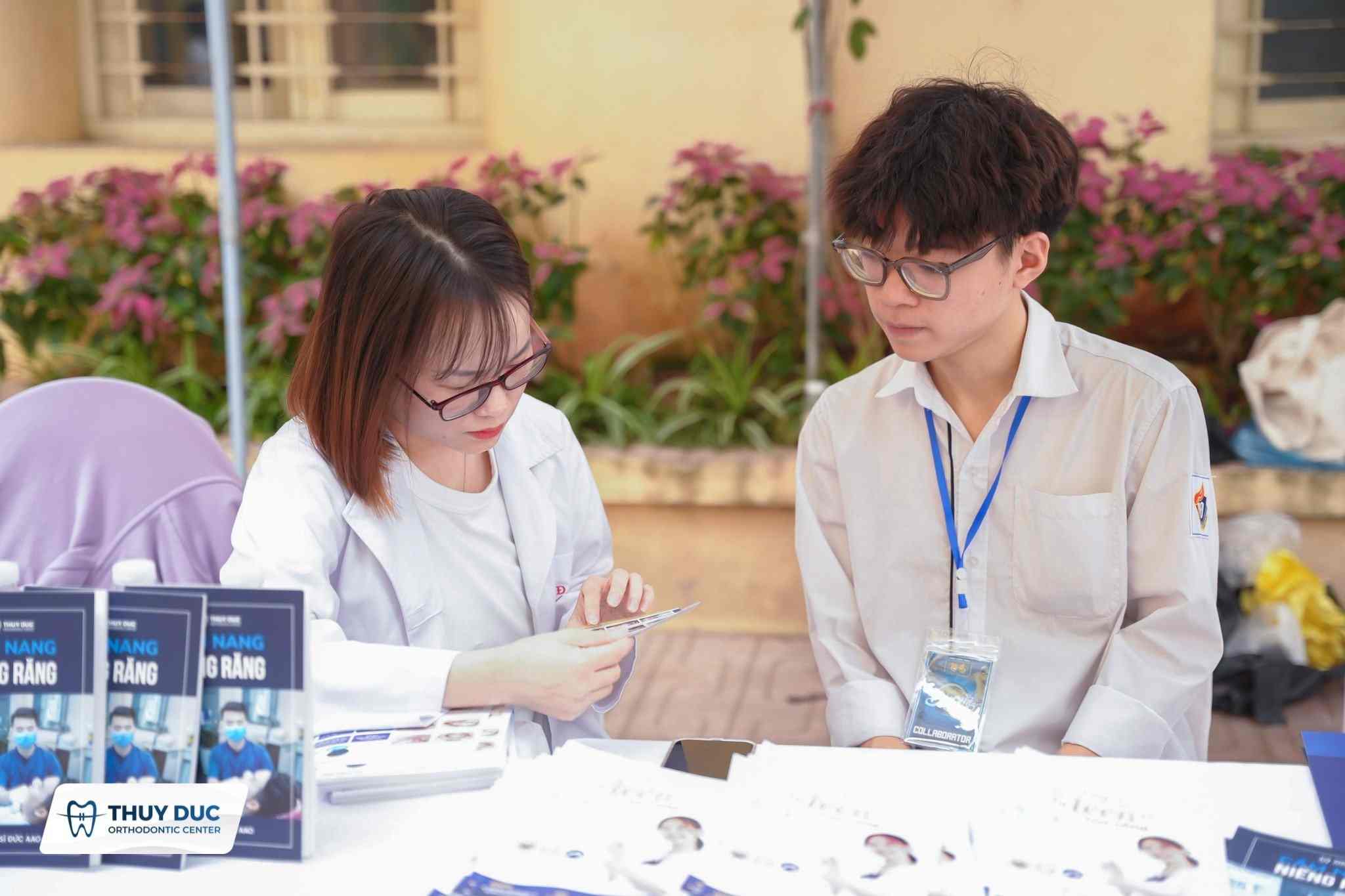 THÚY ĐỨC x THPT VIỆT ĐỨC HÂN HẠNH LÀ NHÀ TÀI TRỢ KIM CƯƠNG CHO SỰ KIỆN 