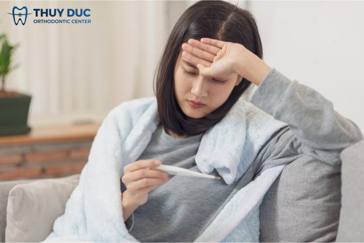 Nhiễm trùng sau khi nhổ răng khôn gây hậu quả như thế nào? 1 Nhiễm trùng sau khi nhổ răng khôn gây hậu quả như thế nào? 1