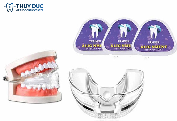 Niềng răng tháo lắp 1